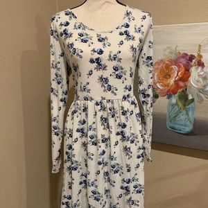 Long Sleeve Flowery Dress
